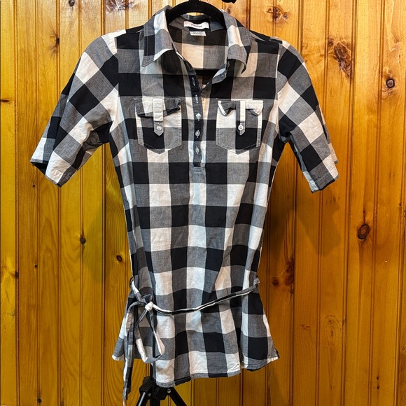 Prototype Tops - Black and white checkered blouse